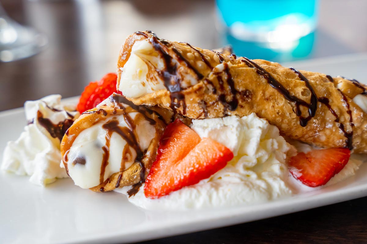 Cannoli served